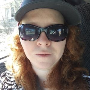 Meet your Posher, Aida